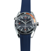Load image into Gallery viewer, Max Curved End Watch Strap No Groove Blue