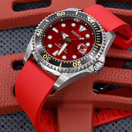 Max Quick Release FKM Rubber Watch Strap Red