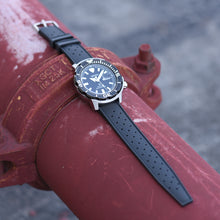 Load image into Gallery viewer, Max Tropical Watch Strap Black/Silver