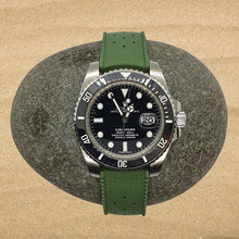 Load image into Gallery viewer, Max Tropical Watch Strap Green