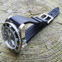 Load image into Gallery viewer, Max Quick Release FKM Rubber Watch Strap